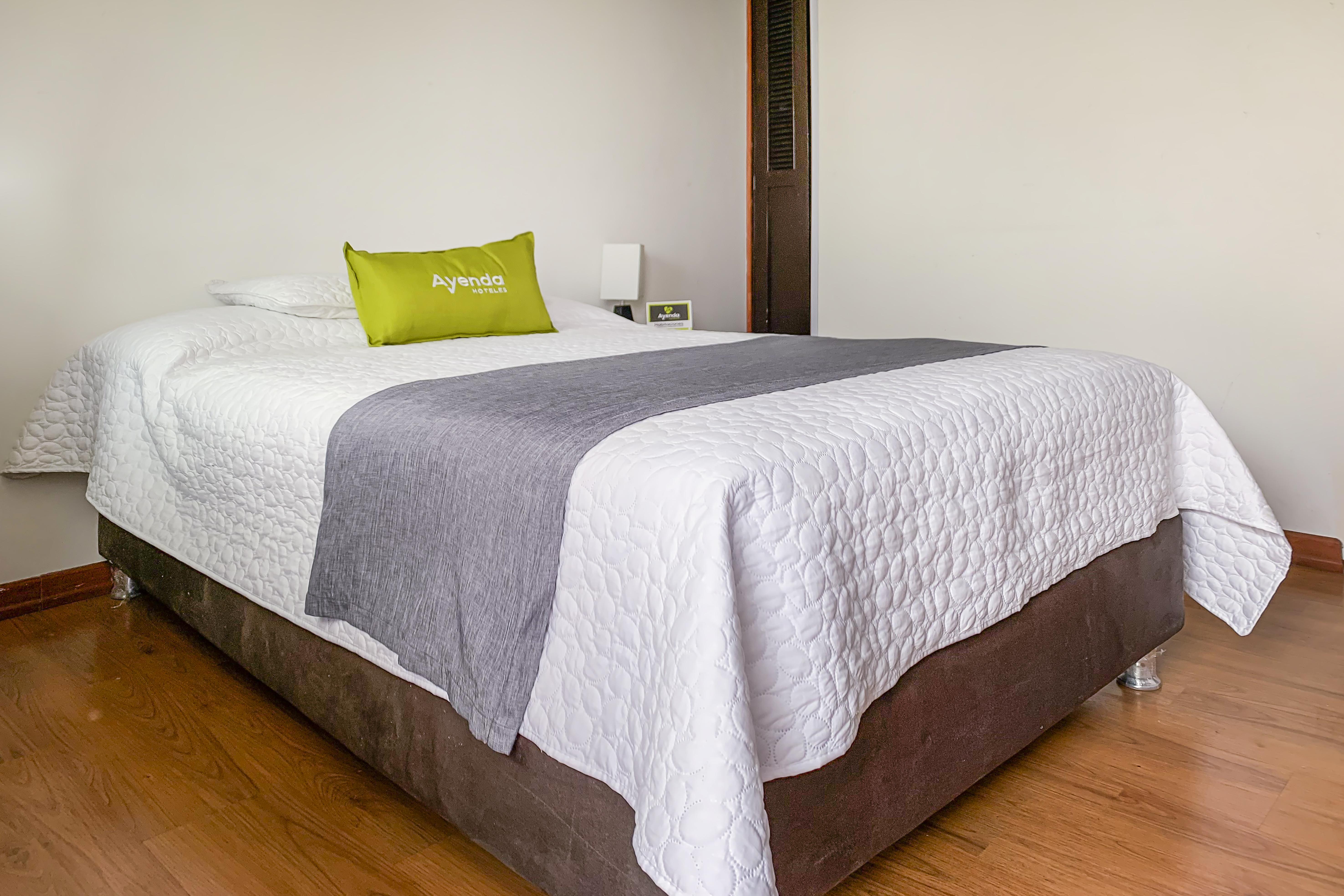 Ayenda 1080 Bogota Alpes Castellana Bed and Breakfast Eksteriør billede